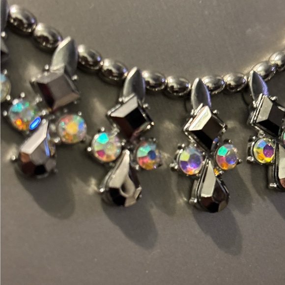Vintage NY Necklace with AB Rhinestones & Jet Black Crystals - Picture 7 of 11